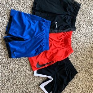 NIKE boys size medium athletic shorts